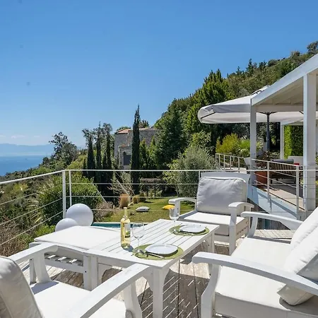 5Br Villa With Private Pool And Aegean Views